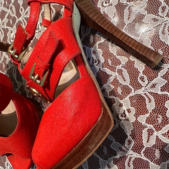 Michael Kors heels - Picture 3 of 13